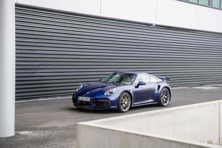2024_06_Porsche-911-Turbo-8.-Generation