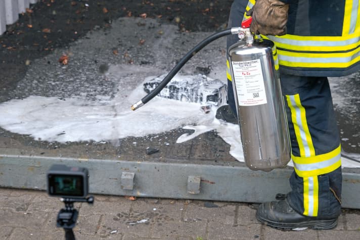 L'extincteur spécial P6.0 de CW Fire permet de lutter contre de tels incendies