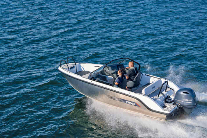 boot/100095096_b7021f4661822ae5f2405cbda2d486f4