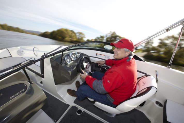 Test Sea Ray 190 Sport | rt