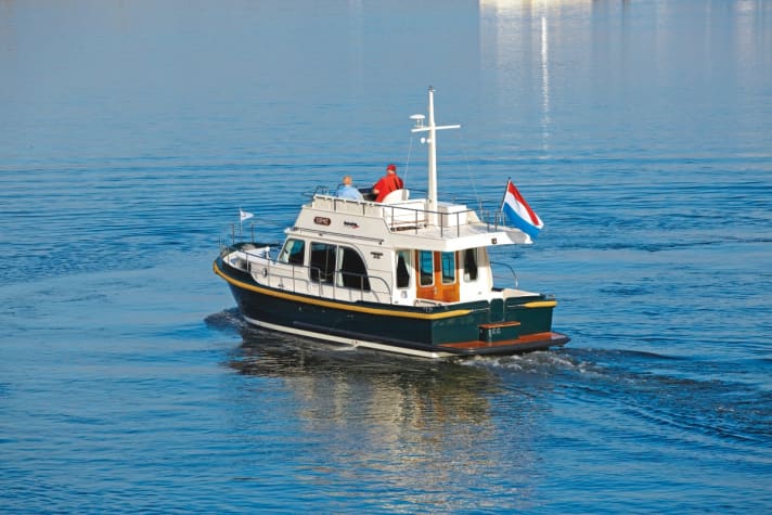 Test Linssen Classic Sturdy 36 Deckbridge | ge