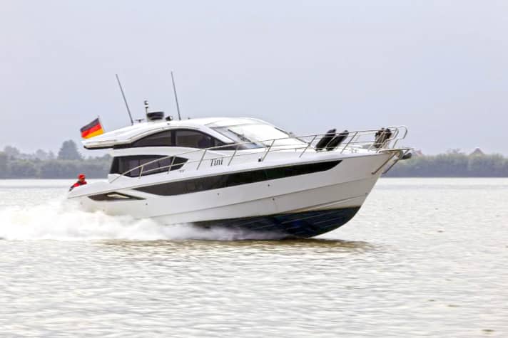 Galeon 430 HTC