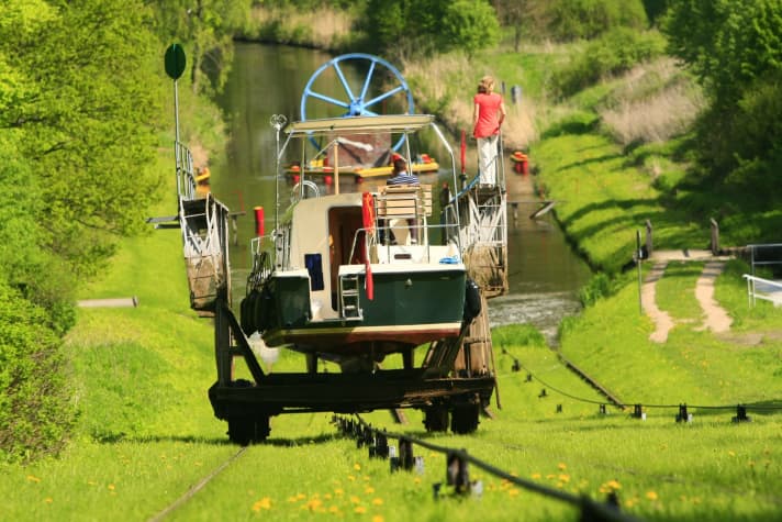   Photo impressions of the Oberland Canal.