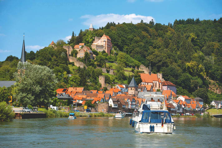   Also a charter area: the Neckar, here near Hirschhorn