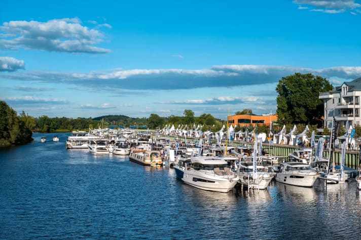 Boats and stands galore in a beautiful landscape at the Boot & Fun inwater in Werder an der Havel