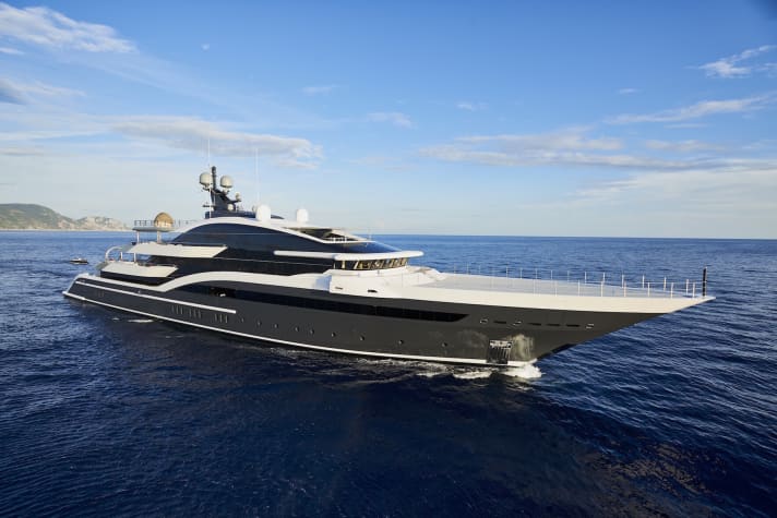 On the hunt: The 90-metre hammerhead shark off the French Riviera. | a.