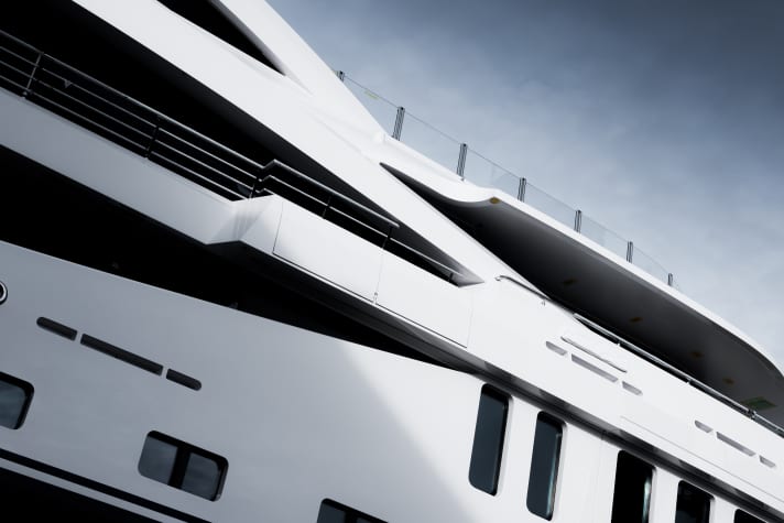 Exterior-Detail: An den integrierten Rettungsinseln erfreut sich Designer Tim Heywood besonders. | s.