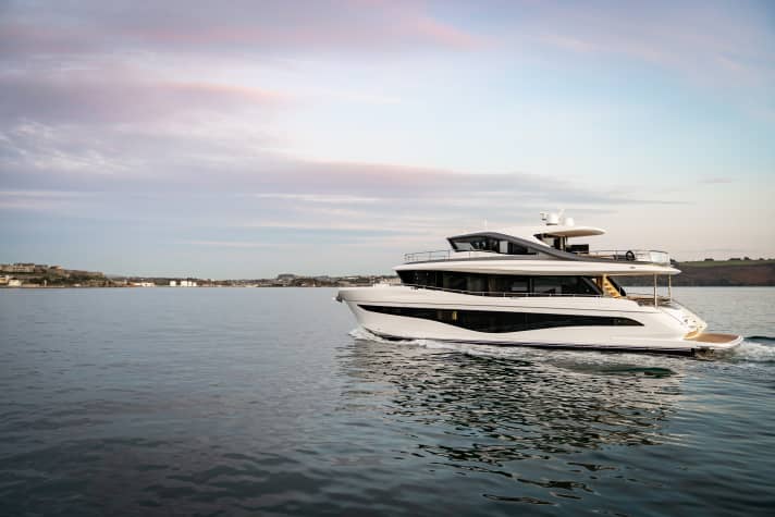 The X80 is designed to run at up to 31 knots. | n.