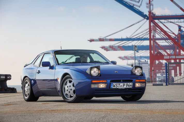 porsche fahrer/944s-20190831-002_282a210f5a34d4c13c6b55cda5a0621a