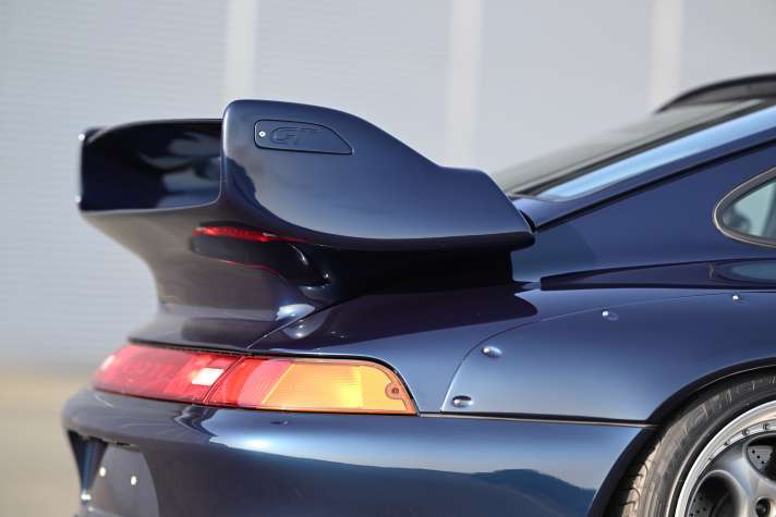 PORSCHE 911 GT2 (996)