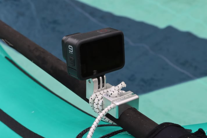 Secure hold, but no sideways swivelling - the Carv Star BoomiX combines light and shade