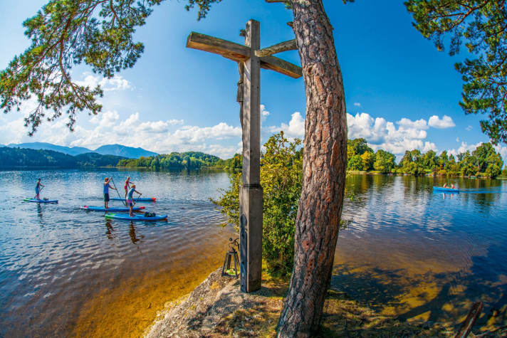 Nature and culture - or simply a nice paddle and swimming tour. The Staffelsee offers everything in a dreamlike setting.