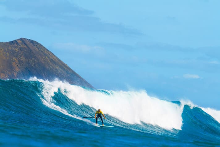 Jürgen Hönscheid wählt für ­seinen Home-Break am Rocky Point ­kleine Board-Shapes mit dünnen Rails.