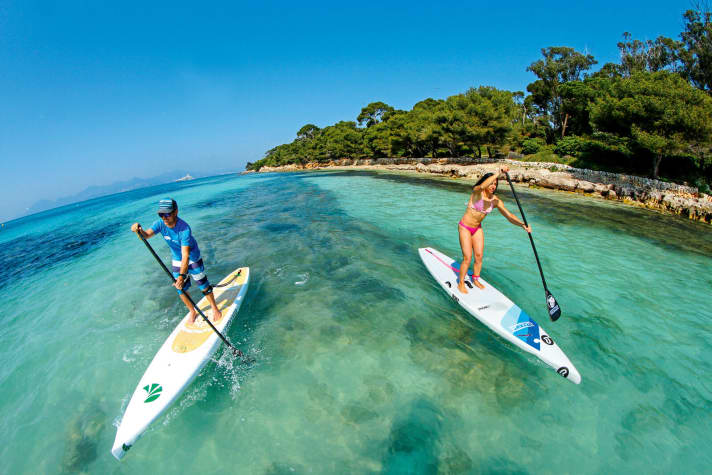 Lérins Island Saint-Honorat offers Caribbean waters for SUP fans.