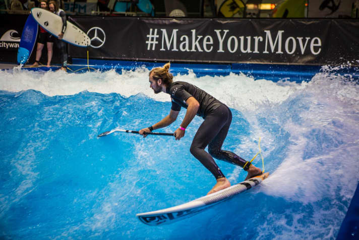 The best surf in the hall (almost) like in Hawaii.