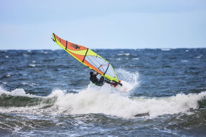 surf/05_ec86a9201c8f07c9dffc65022bd3e004