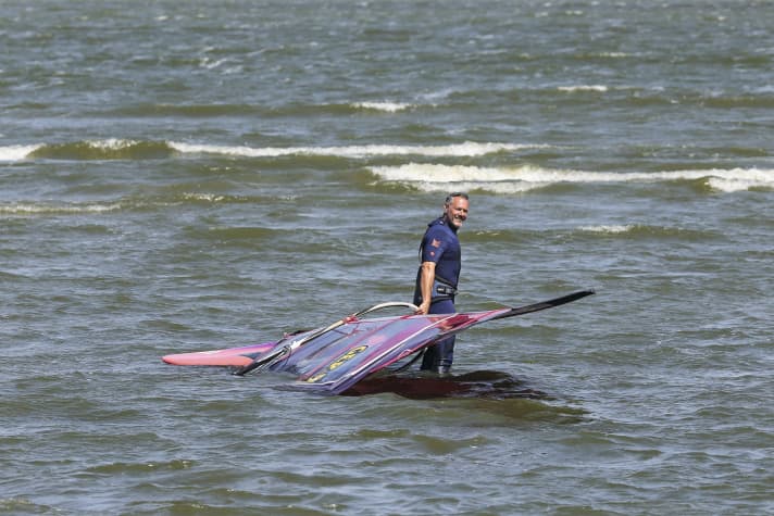 With long slalom fins, walking is occasionally the order of the day.