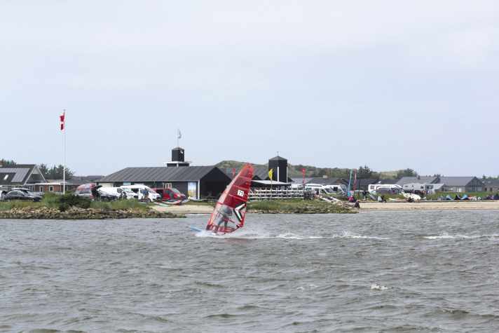 The region’s best-known spot, with excellent facilities: Hvide Sande Nord