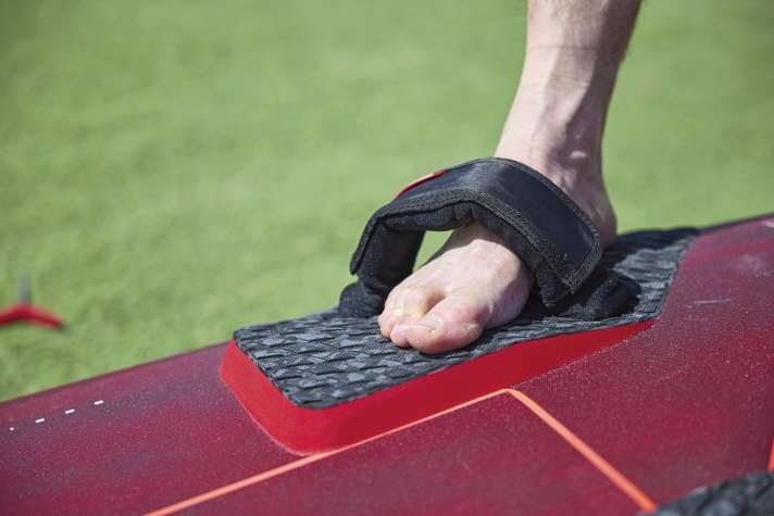 The straps can be adjusted not only in width but also in width.