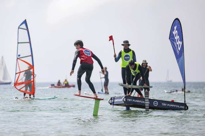 Photos of the surf festival on the south beach on Fehmarn 2024