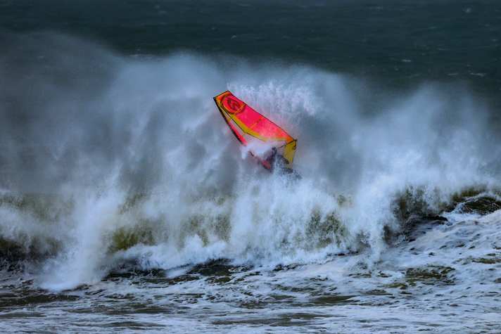 surf/100199265_5048424faf7f6cabb4df302cf427ebc0