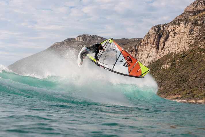 surf/100199278_0e39b46276921b3a98021cbf3e48652a