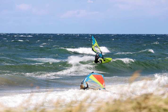 surf/100223431_f1c74cf6c8c55ae0db7e28c25c4df417