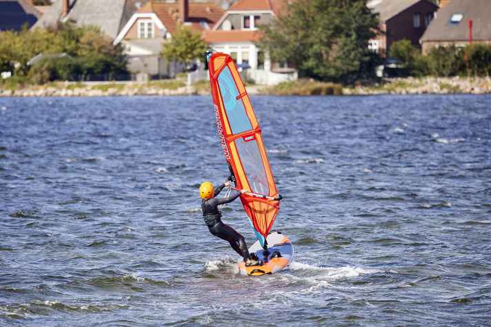 surf/20230923124711-k0a9580-surf-magazin-wavetest-fotograf-oliver-maier_c39ad0dbfd2846cb9eab1168c9b7418e