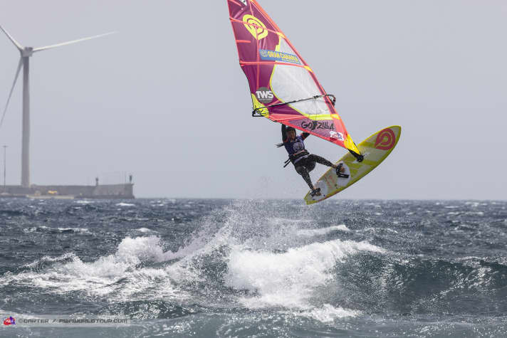 Maria Morales leads the U17 category at the PWA World Cup in Pozo