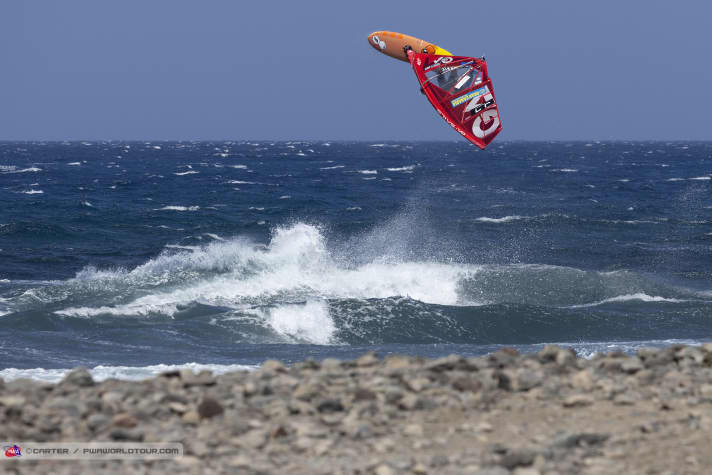 Takuma Sugi zeigt sich in Bestform beim Double Forward.