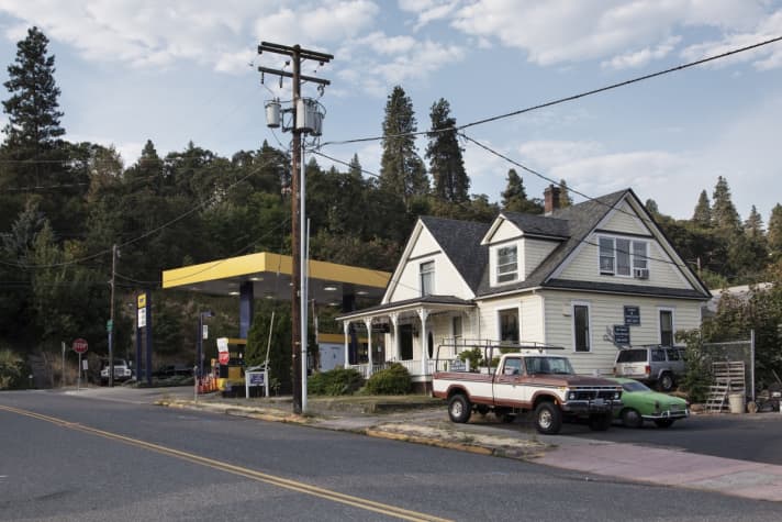 surf/Gorge_Spotguide_Hood_River_View_preview