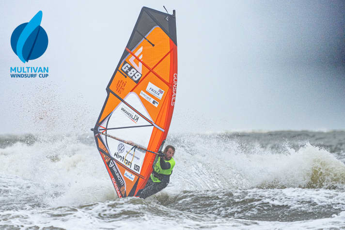 Number three in the wave: Dennis Müller