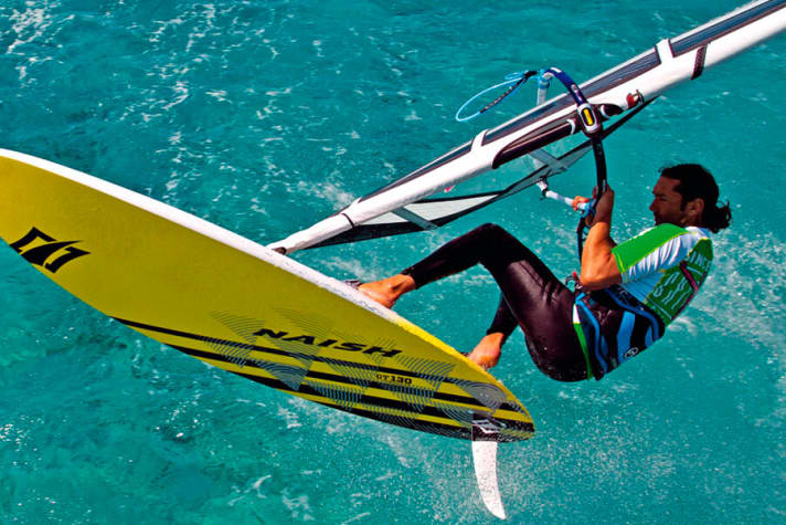   [Board] NAISH GT 130 : [Tester] Frank Lewisch : [Spot] Dahab