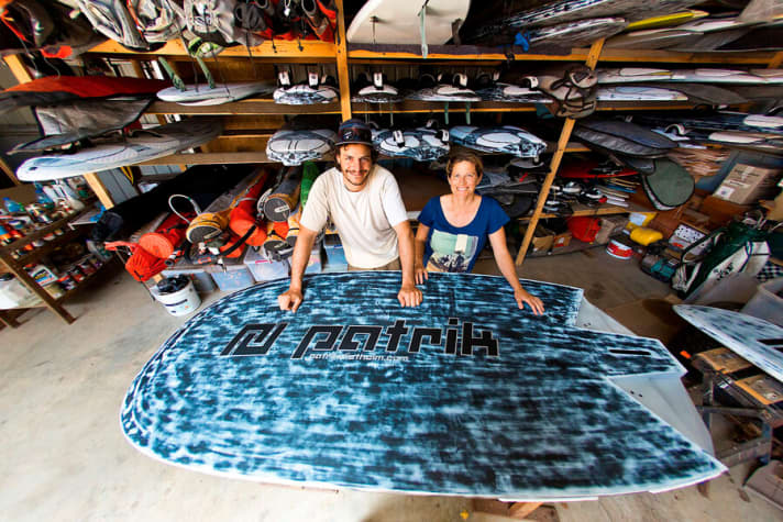 Patrik Diethelm shaps the boards, Karin Jaggi knows all about marketing.