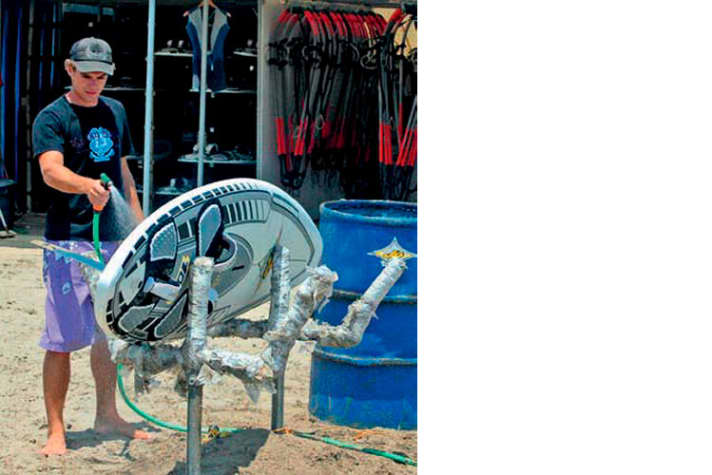 Tim's workplace: Christof Kirschner's Pro Centre Prasonisi. Intensive training takes place here - including at the Young Gun Camp in August.