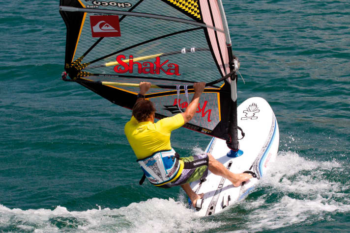 The Starboard Go is a particularly versatile board. Its individual strengths lie more in the planing wind range.
