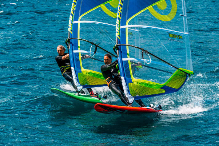 <a href="https://www.surf-magazin.de/boards/freeride/alles-was-du-ueber-windsurf-freerideboards-wissen-musst/" target="_blank" rel="noopener noreferrer">Freerideboards</a>