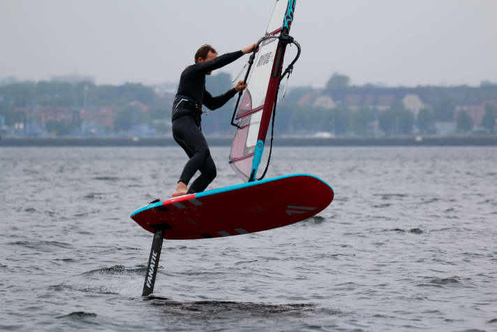   The Fanatic Stingray also offers a lot of safety when practising your first jibes