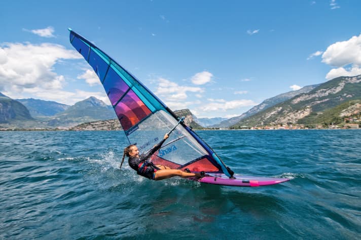 Slalom skiing is pure pleasure for Sophie!