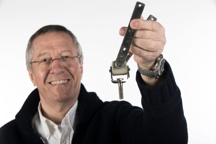 surf founder Uli Stanciu with the first mast base. He brought the true history of windsurfing to light.