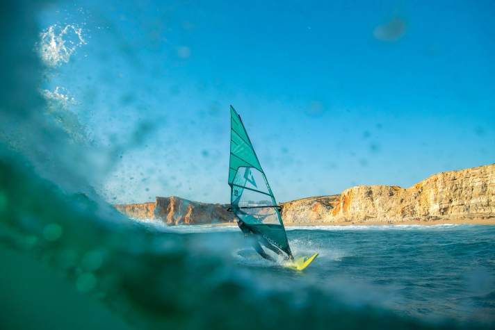 Wavespot Tonel