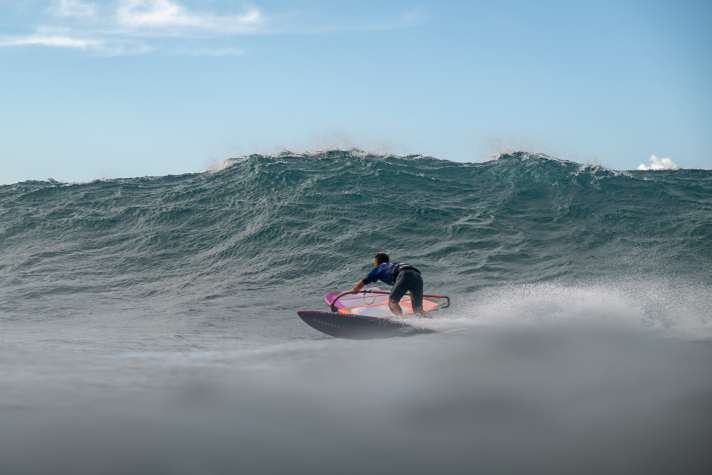 I wonder who he learnt such bottom turns from?