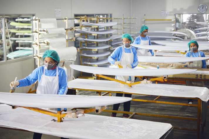 surf/cobra-048_580d5cf83ed224494ec12ef77a23a678