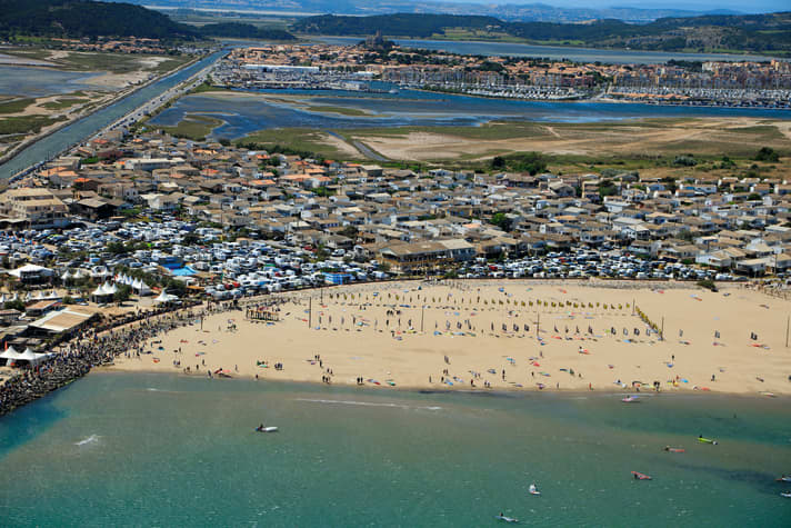 Gruissan Plage, üppig belüftet durch den Tramontana aus den Pyrenäen