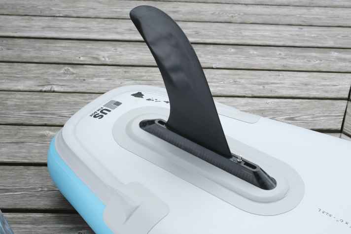 The fin provides good guidance and can be mounted without tools | Photo Stephan Gölnitz