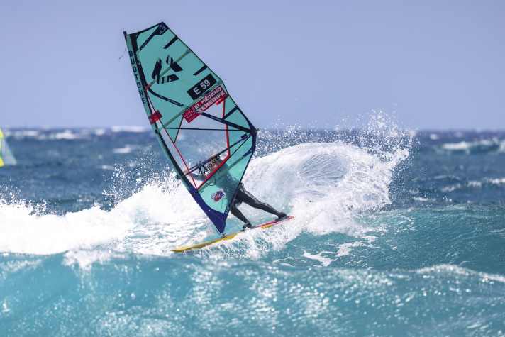 Alexia is known for her powerful cutbacks with plenty of spray.