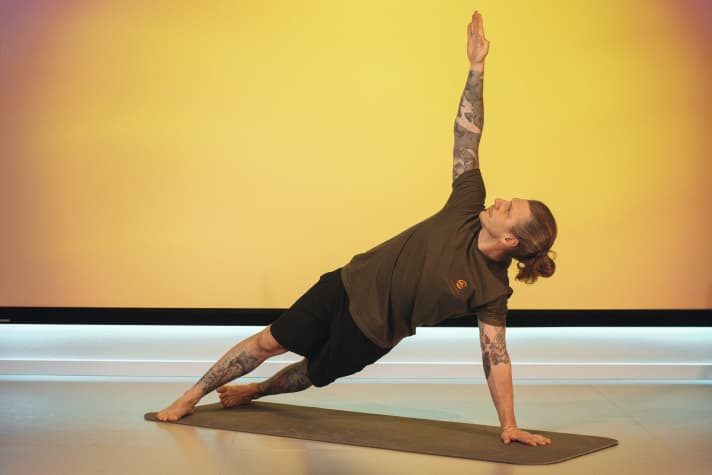 Yoga for windsurfers and wingfoilers
