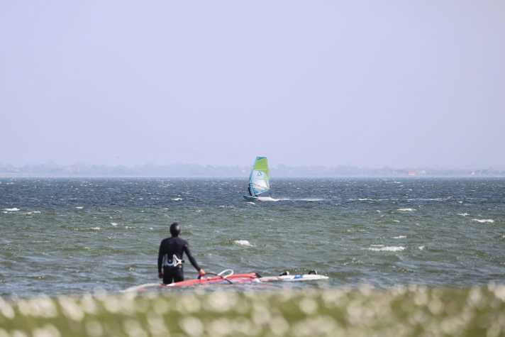 A top address for east and west winds: Orth.