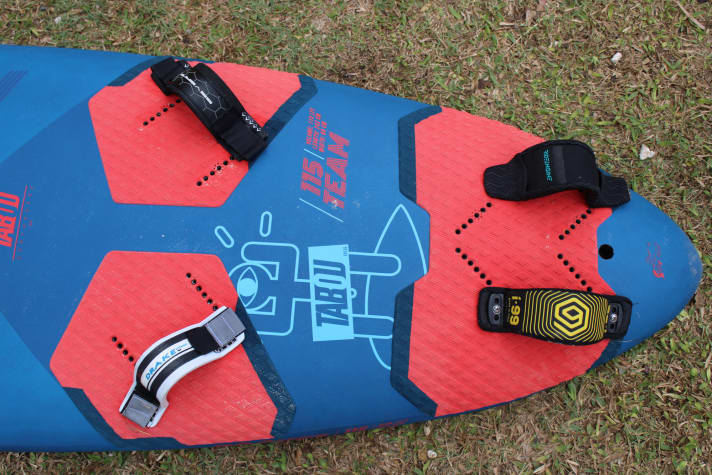 Ein Tabou Rocket als Versuchsträger für Leichtschlaufen, hier von Drake, Severne, RideEngine und I99.