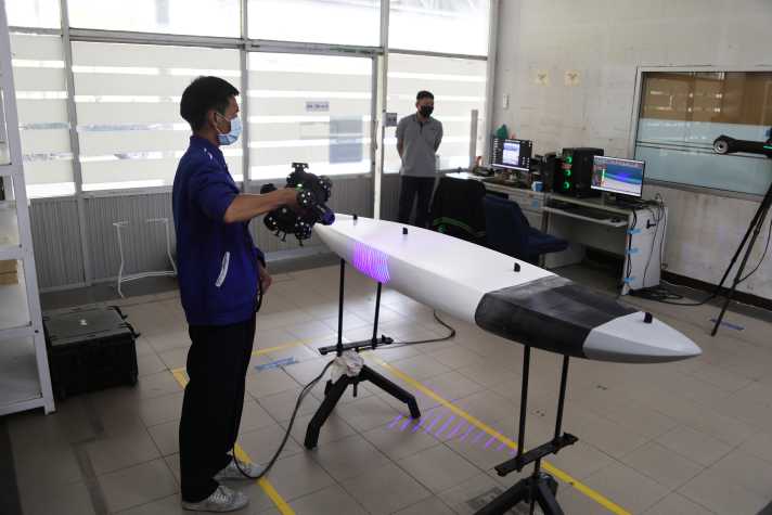 Mit dem 3D-Scanner kann die Form von Prototypen exakt erfasst werden